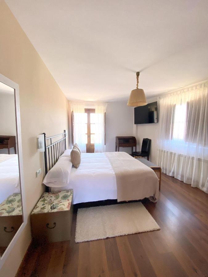 Hotel Rural Candela Y Plata Puerto de Béjar Exteriér fotografie